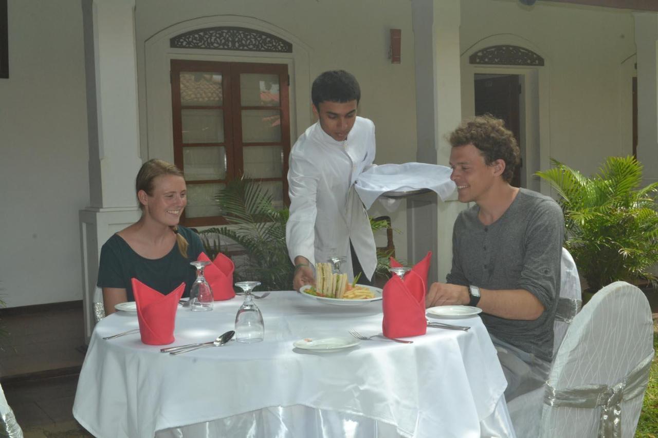 Rest House Matara Hotel Екстериор снимка