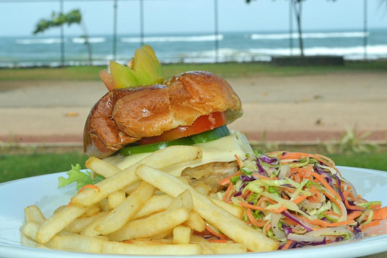 Rest House Matara Hotel Екстериор снимка