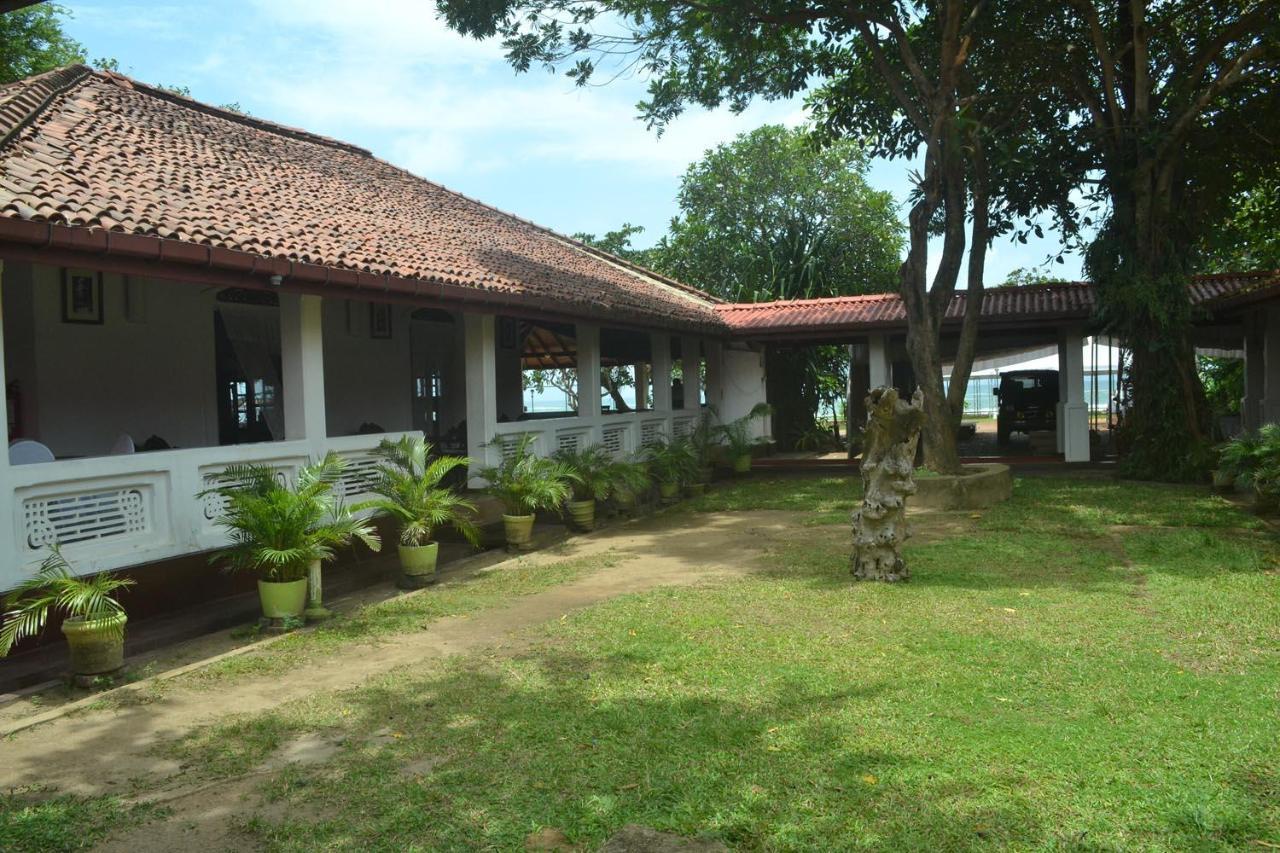 Rest House Matara Hotel Екстериор снимка